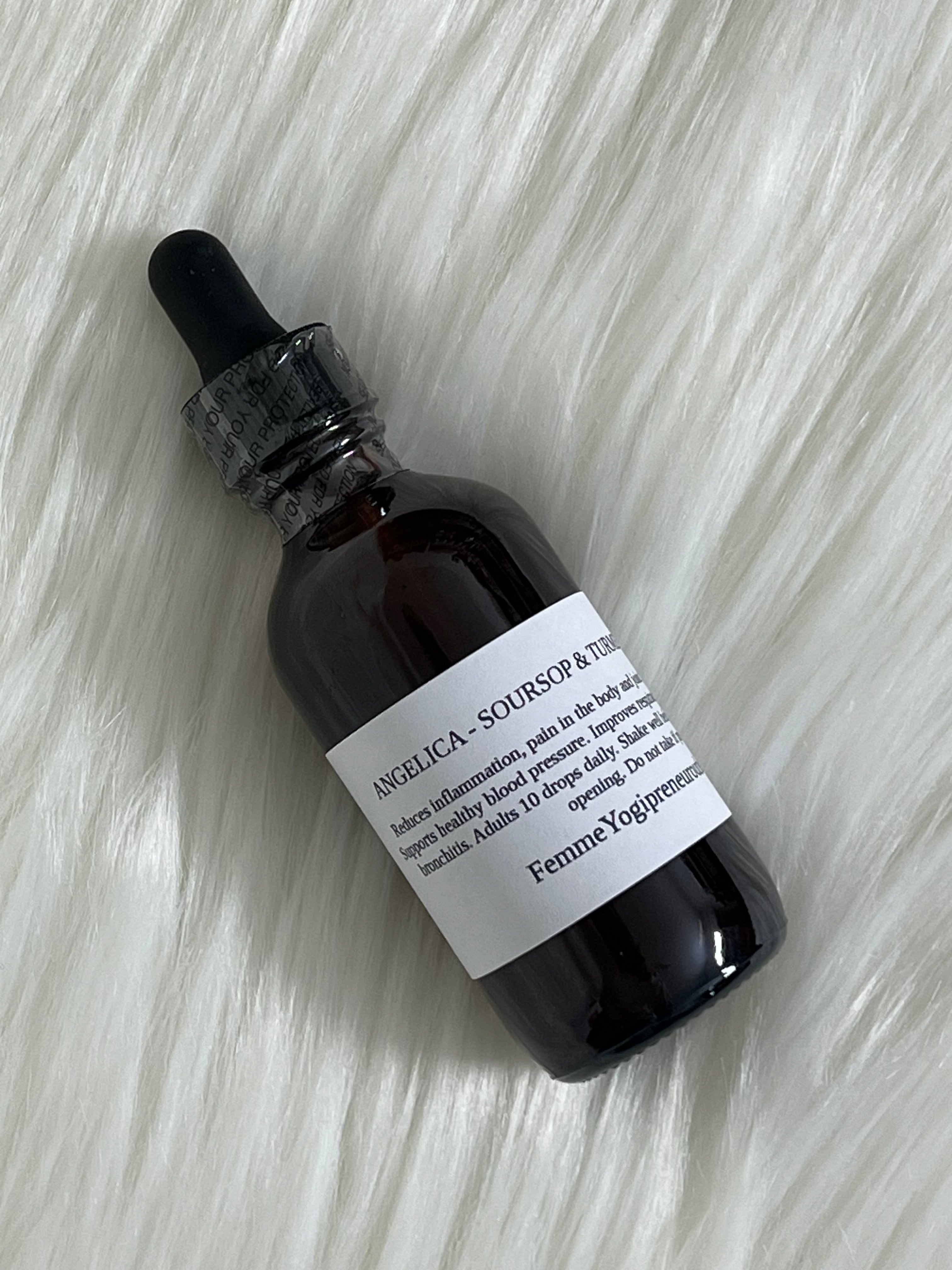 Tónico herbal de angélica, guanábana y cúrcuma