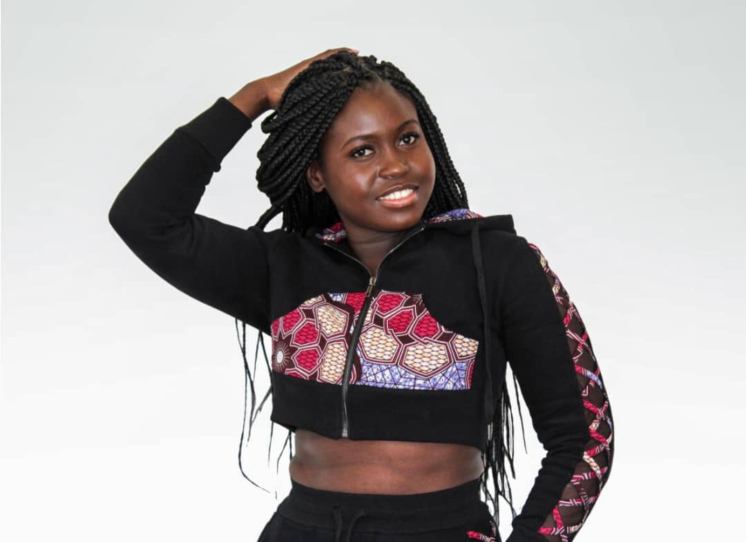 Mesh crop top hoodie