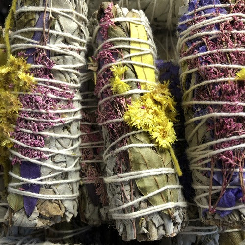 house sage smudge bundle