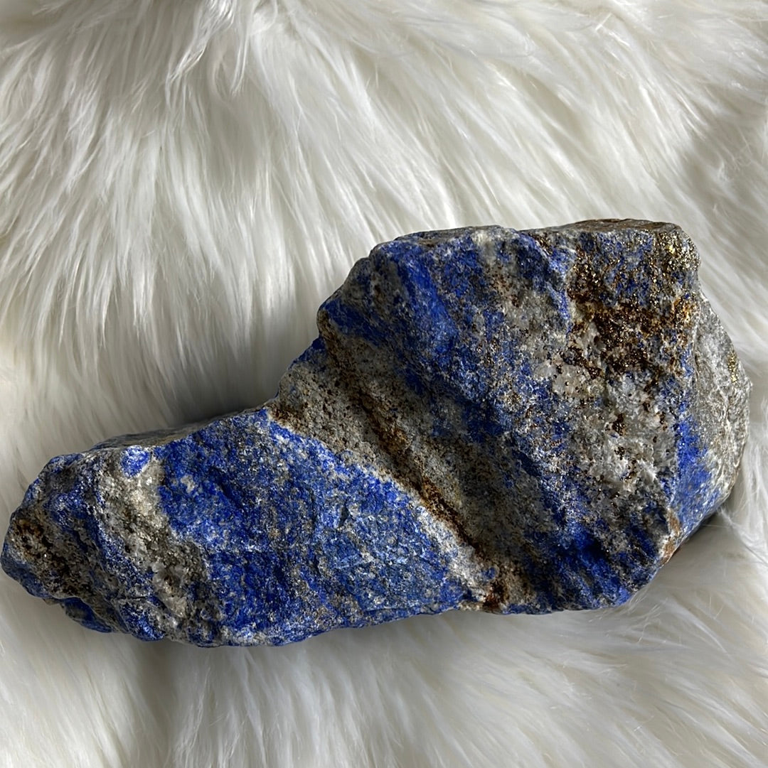 Big lapis lazuli specimen