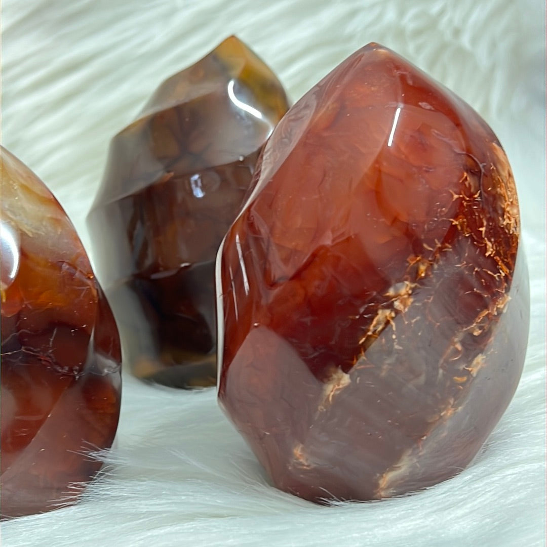 Carnelian healing crystal - Flame