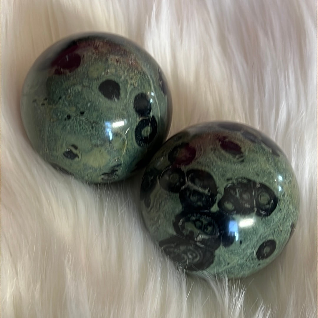 Kambaba Jasper sphere