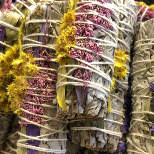 sinuata flower sage smudge bundle