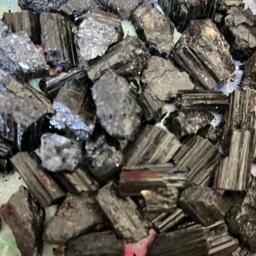 raw tourmaline stone