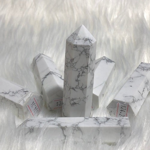white howlite stone