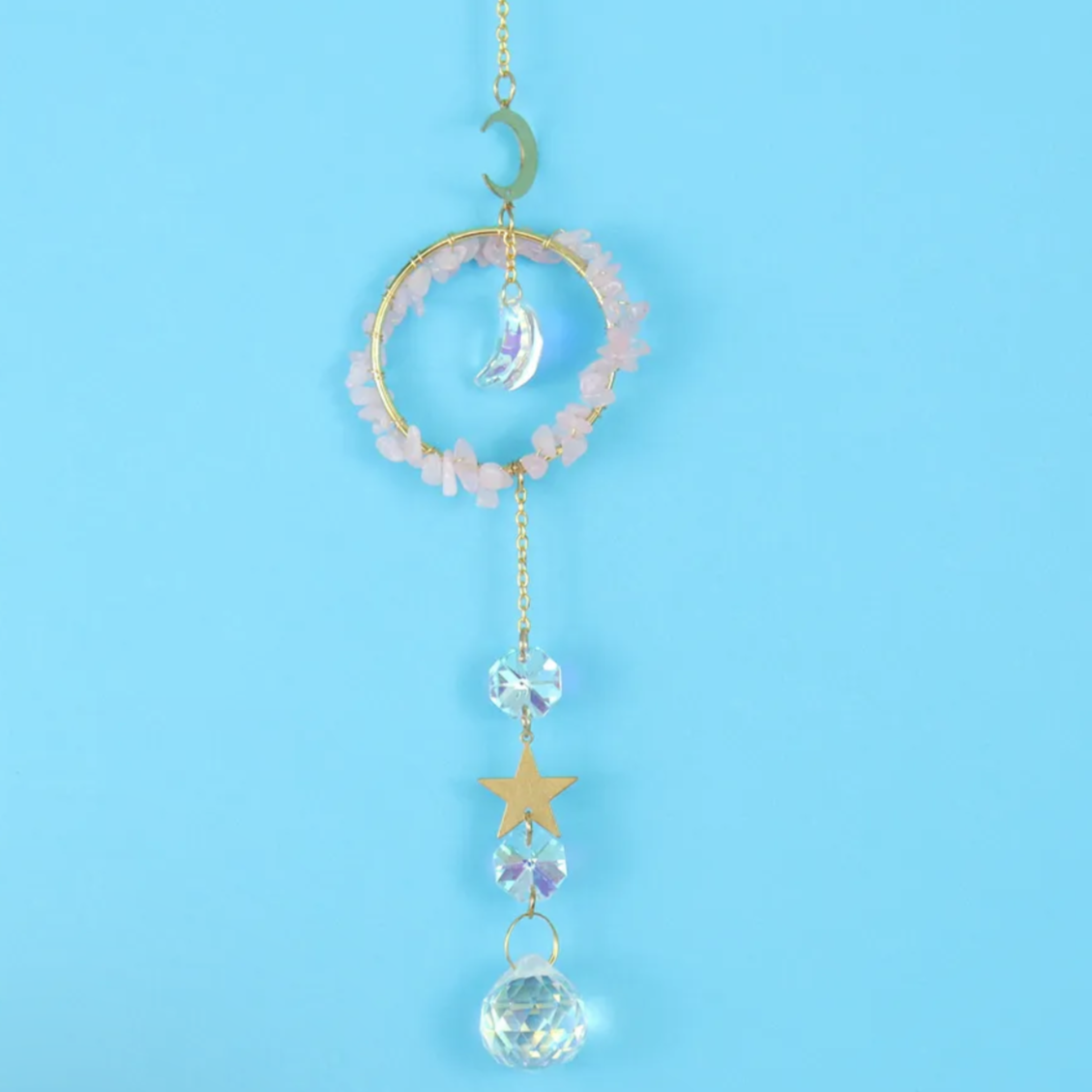 Atrapasueños de cristal con luna y estrella
