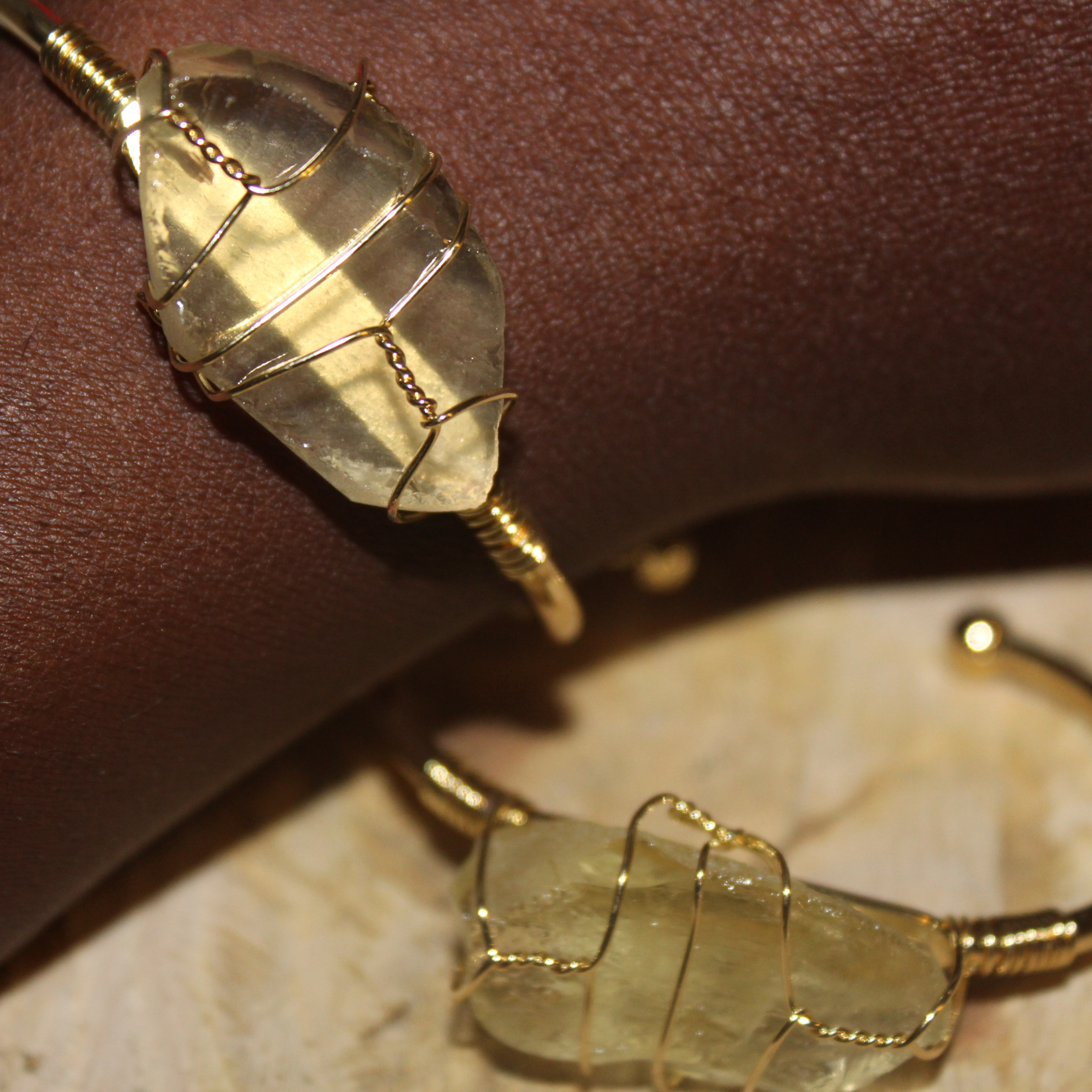 pretty girl bangles with crystal