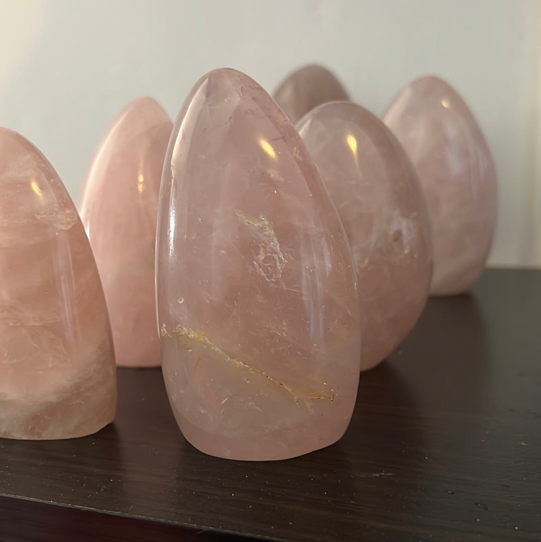 Big Rose quartz Crystal for room decoration