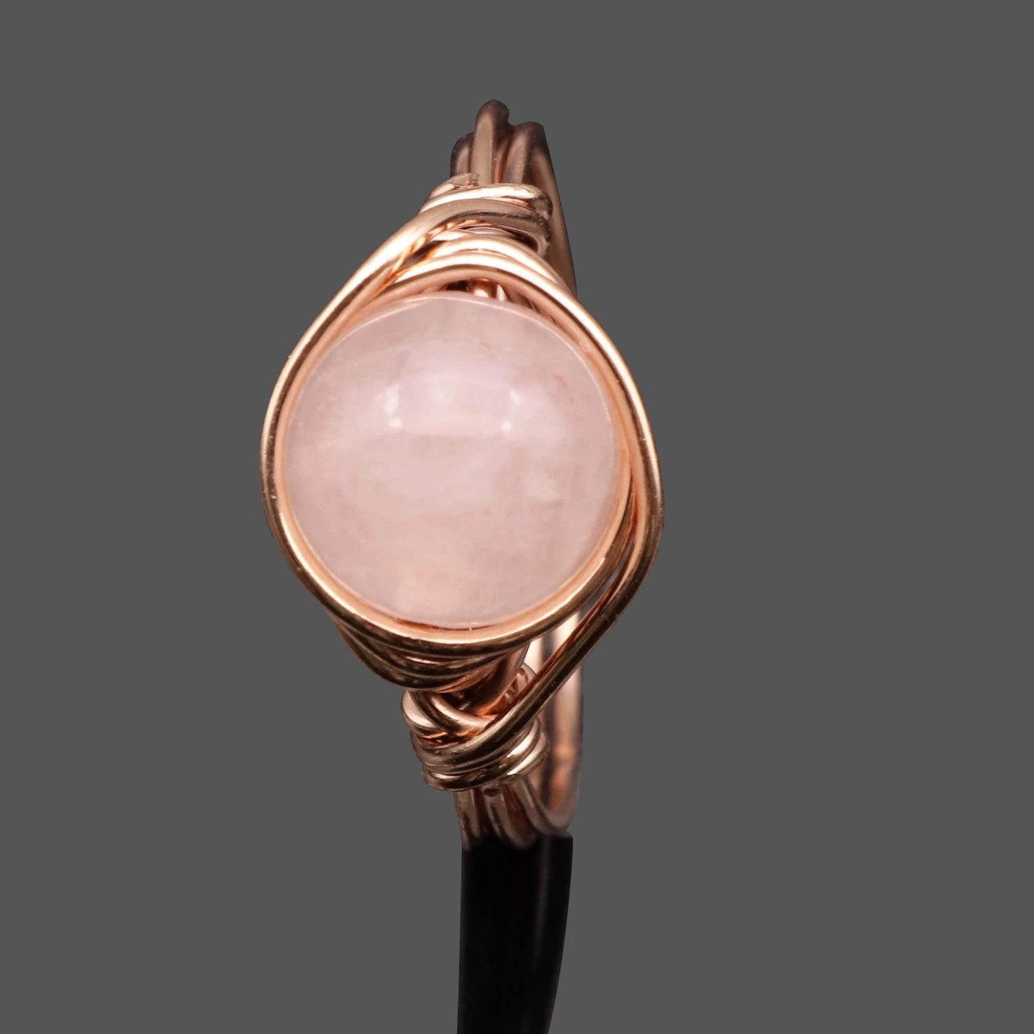 rose quartz wire wrapped ring