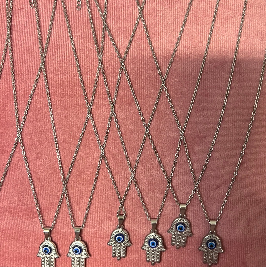 Collar con dije de mano de Hamsa y ojo malvado